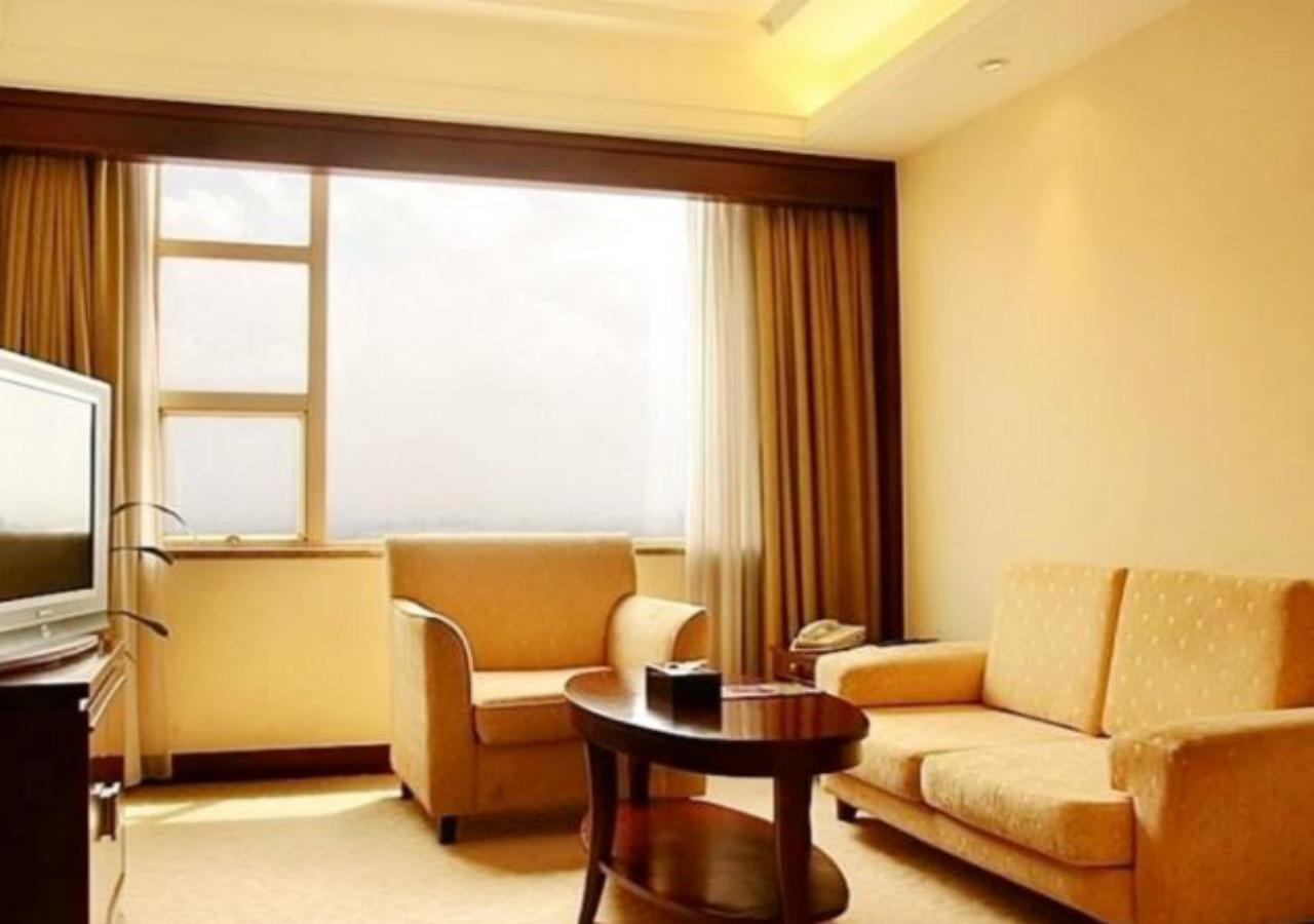 Harbour Metropolis Hotel Foshan Buitenkant foto