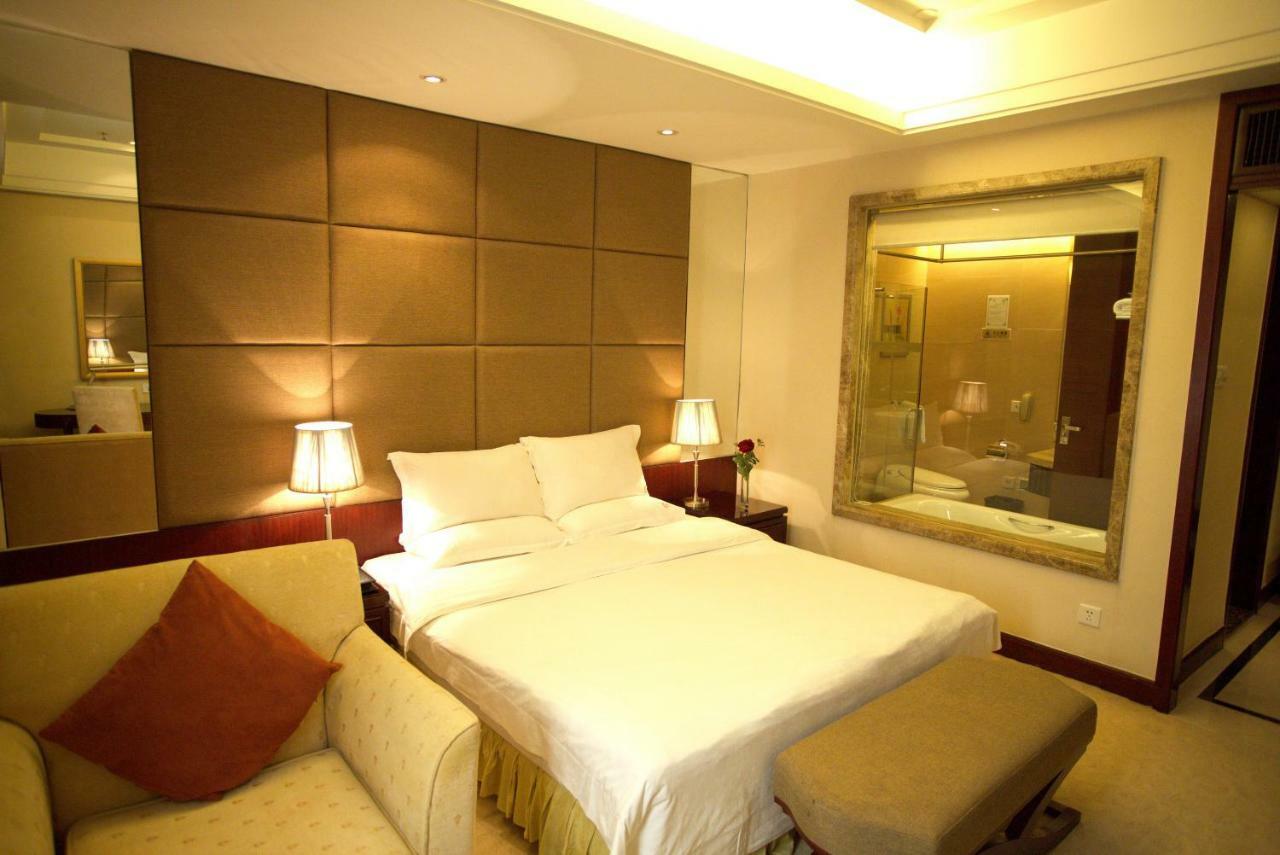 Harbour Metropolis Hotel Foshan Buitenkant foto